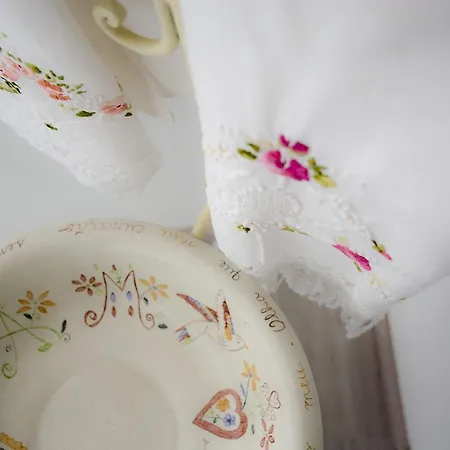 Guest house Alameda *