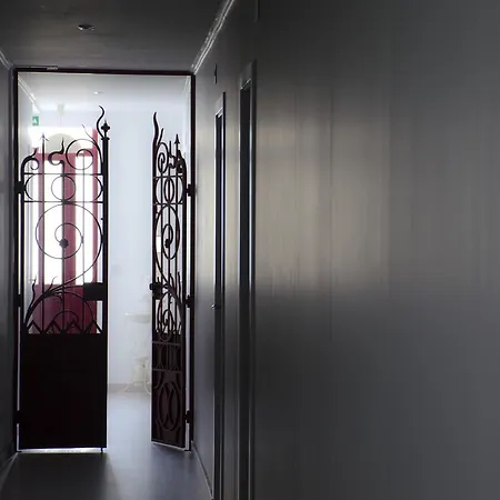 بيت ضيافة Alameda 1 إسبِنو