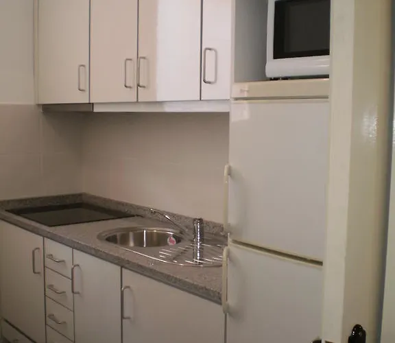 ゲストハウス Alameda 1 3*